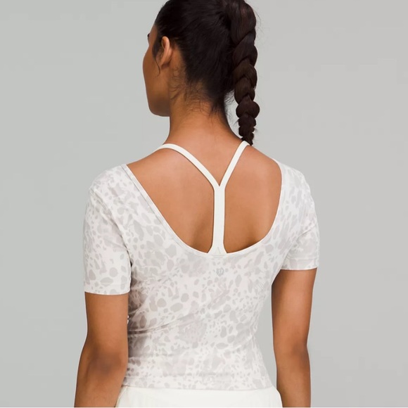 Lululemon Align T-shirt Cheetah Camo Antique White Multi - Picture 3 of 6